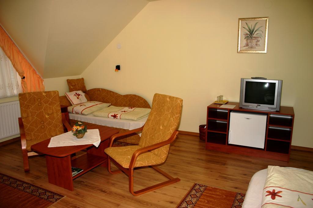 Ludas Fogado Nagyalásony Zimmer foto